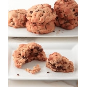 Classic Chocolate Chip Cookies, 6-Pack Classic Chocolate Chip Cookies, 6-Pack