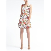 Banana Republic Womens Print Sheath Dress Size 14 - White print Banana Republic Womens Print Sheath Dress Size 14 - White print