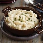 2 (12 oz. trays) Roasted Garlic Mashed Potatoes 2 (12 oz. trays) Roasted Garlic Mashed Potatoes