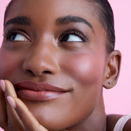 Motives&reg; Plush Liquid Blush alternate image