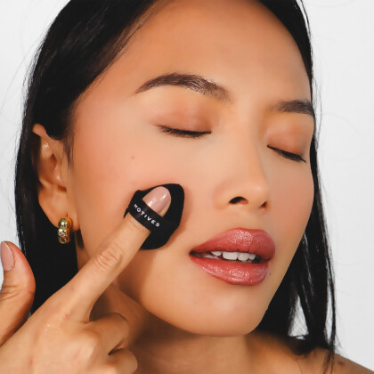 Motives&reg; Flawless Finish Setting Powder alternate image