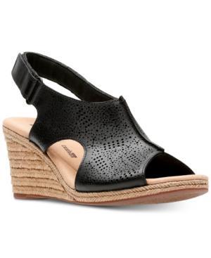 macys womens clarks flip flops