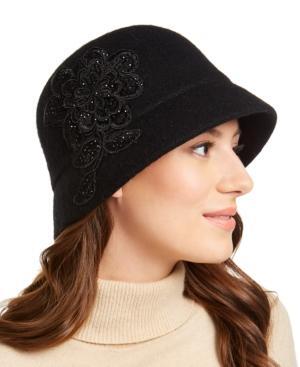 macy's female hats
