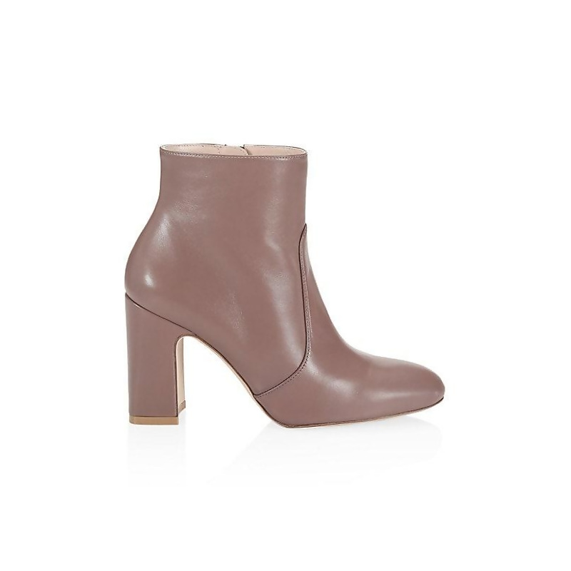 stuart weitzman boots saks
