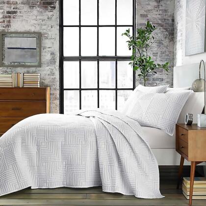 City Scene Maze King Quilt Set In White From Bed Bath Beyond At