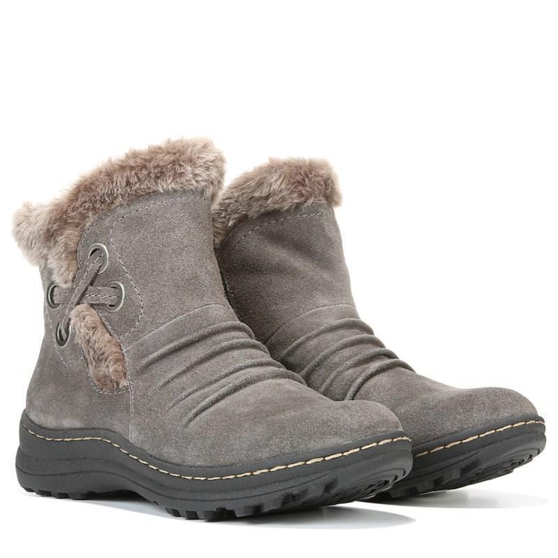 naturalizer boots canada