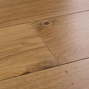 Style American Light Oak Engineered Wood Flooring 1 5m2 Pack From Wickes At Shop Com Uk