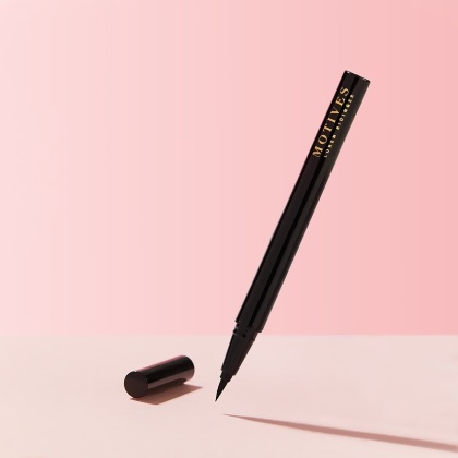 Motives&#174; 極緻眼線筆 alternate image