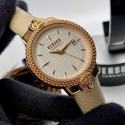 VERSUS VERSACE38mm圓形玫瑰金精鋼錶殼白色錶盤真皮皮革米白色錶帶款VV00069 