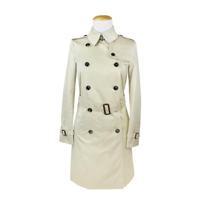 BURBERRY經典雙排鈕扣中長版女款風衣外套(米色) 