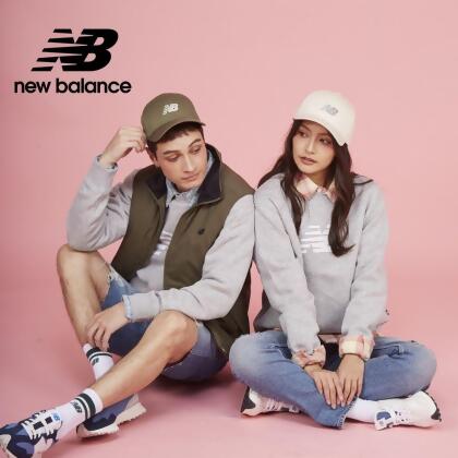 【New Balance】刷毛長袖上衣大學T-WT43526AG女性【官方直營】 