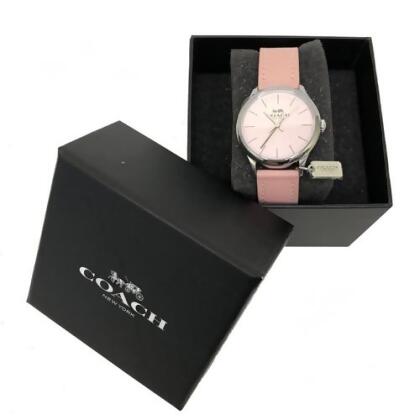 【COACH】LOGO小吊牌牛皮錶帶女用手錶(粉) 
