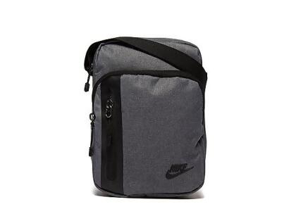 nike core small crossbody bag