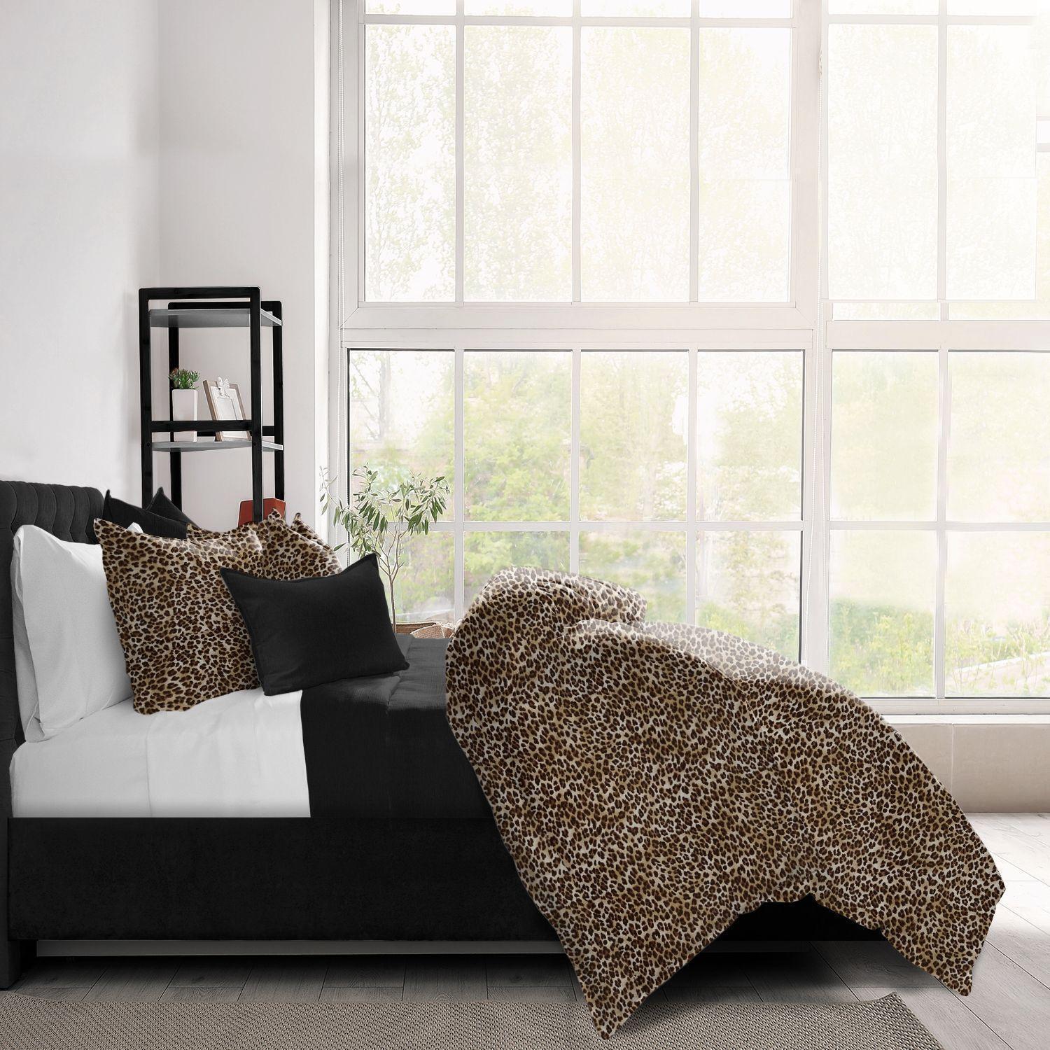 Set of 3 Black and Brown Leopard Print Comforter with Pillow Shams - Queen Size alternate image