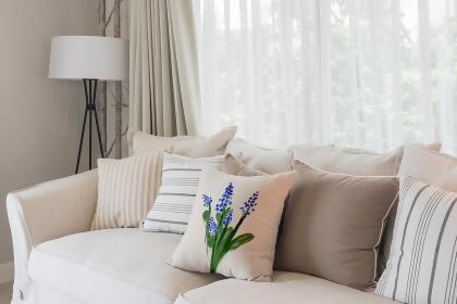 20" x 20" White and Blue Floral Bluebell Throw Pillow alternate image