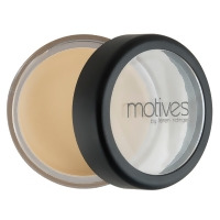 Motives® Crème Concealer - Light Amber