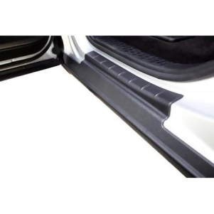 Bushwacker 09-18 Dodge Ram 1500 Crew Cab Trail Armor Rocker Panel and Sill Plate Cover - Black