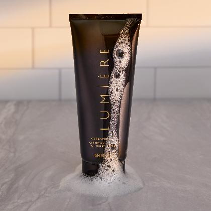 Lumi&#232;re de Vie&reg; Cleansing Gel alternate image