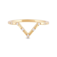 Lana - Stylish V-Shaped Ring