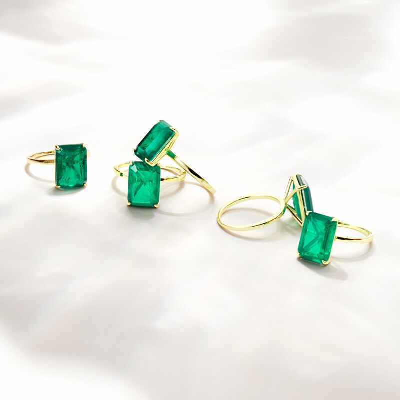 SAGE – Emerald Cut Ring
