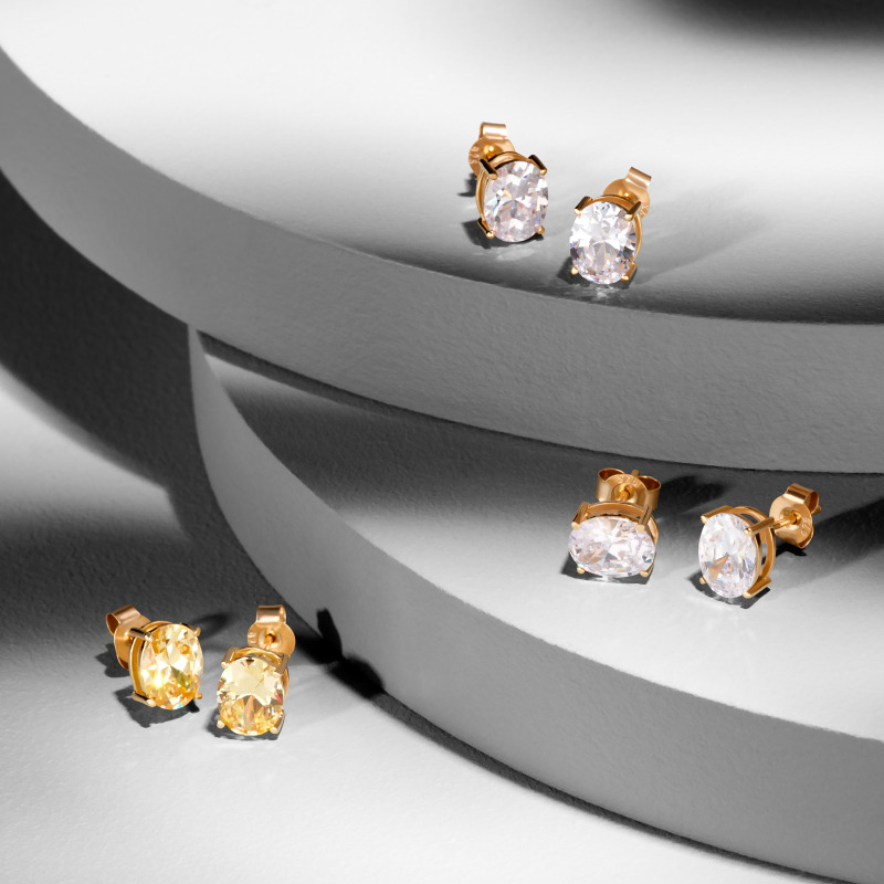 CORA - Oval Cut Studs