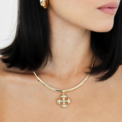 ANGELA – Hammered Cross Necklace