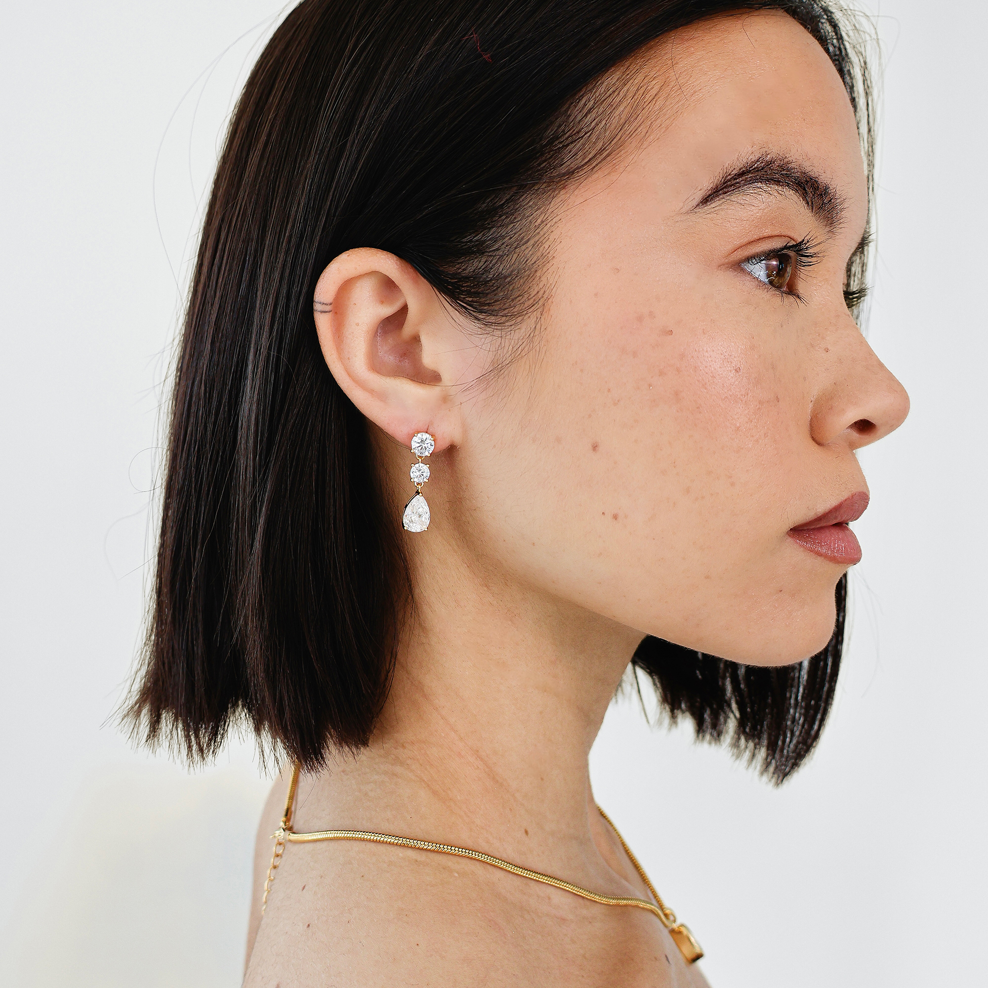CLARA – Three Stone Drop Earrings