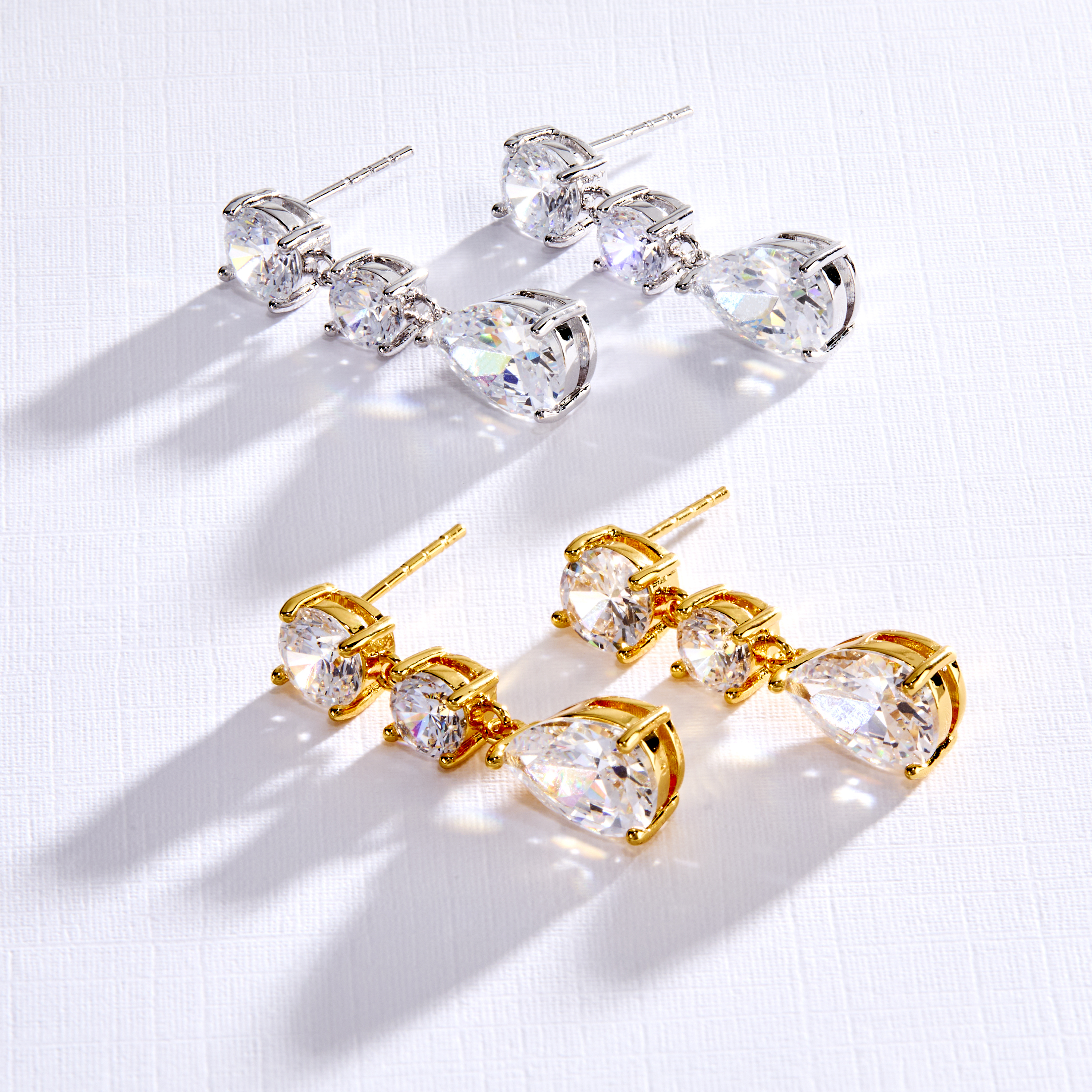 CLARA – Three Stone Drop Earrings