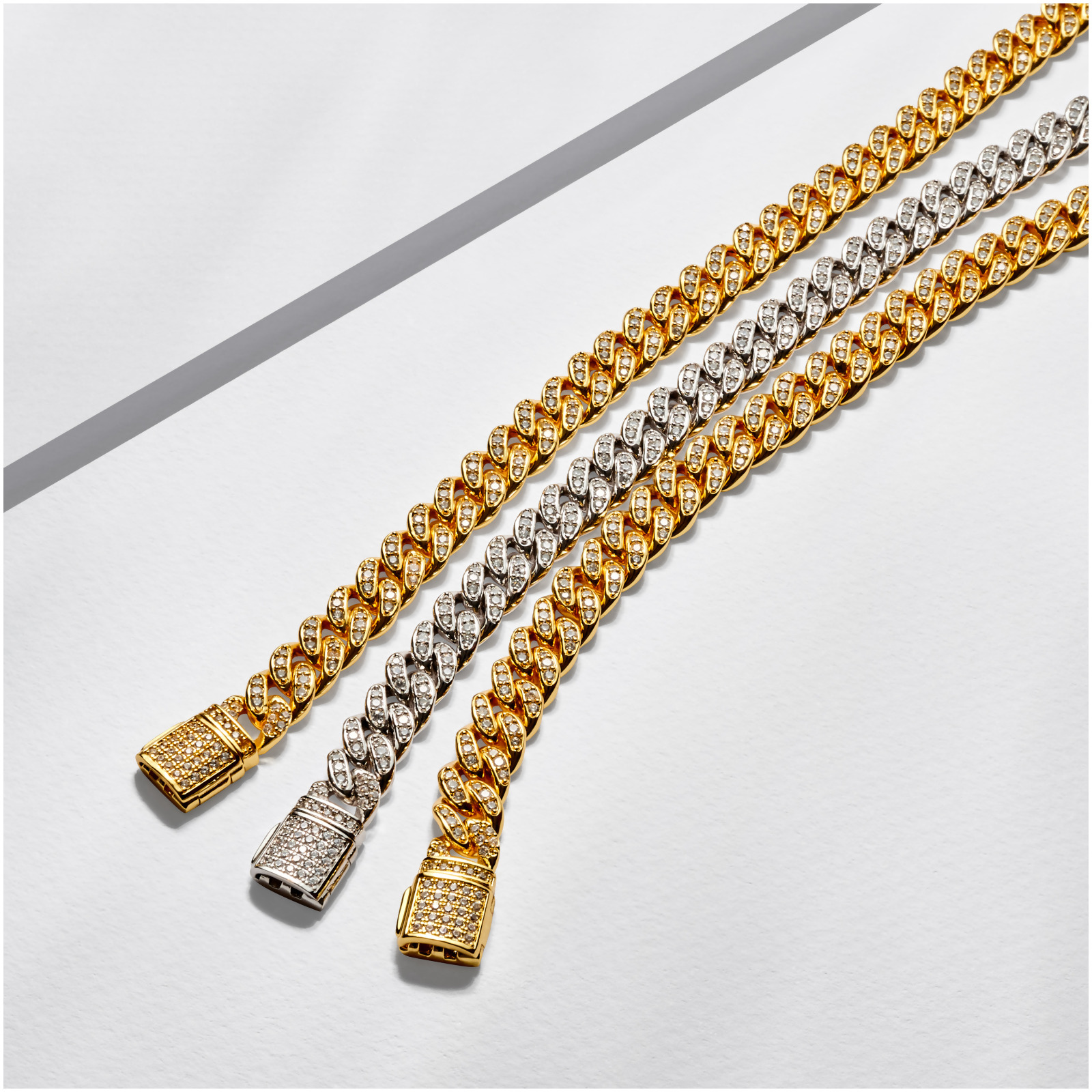 SELENA – Pave Cuban Link Bracelet