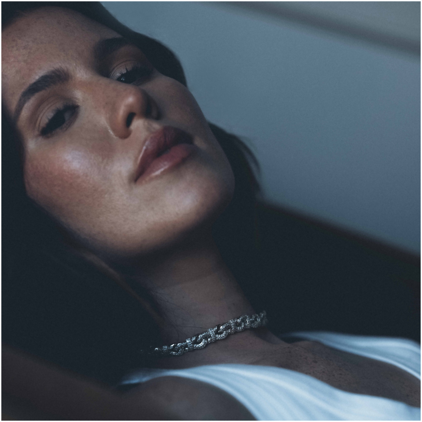 LO – Pavé Infinity Link Collar Necklace
