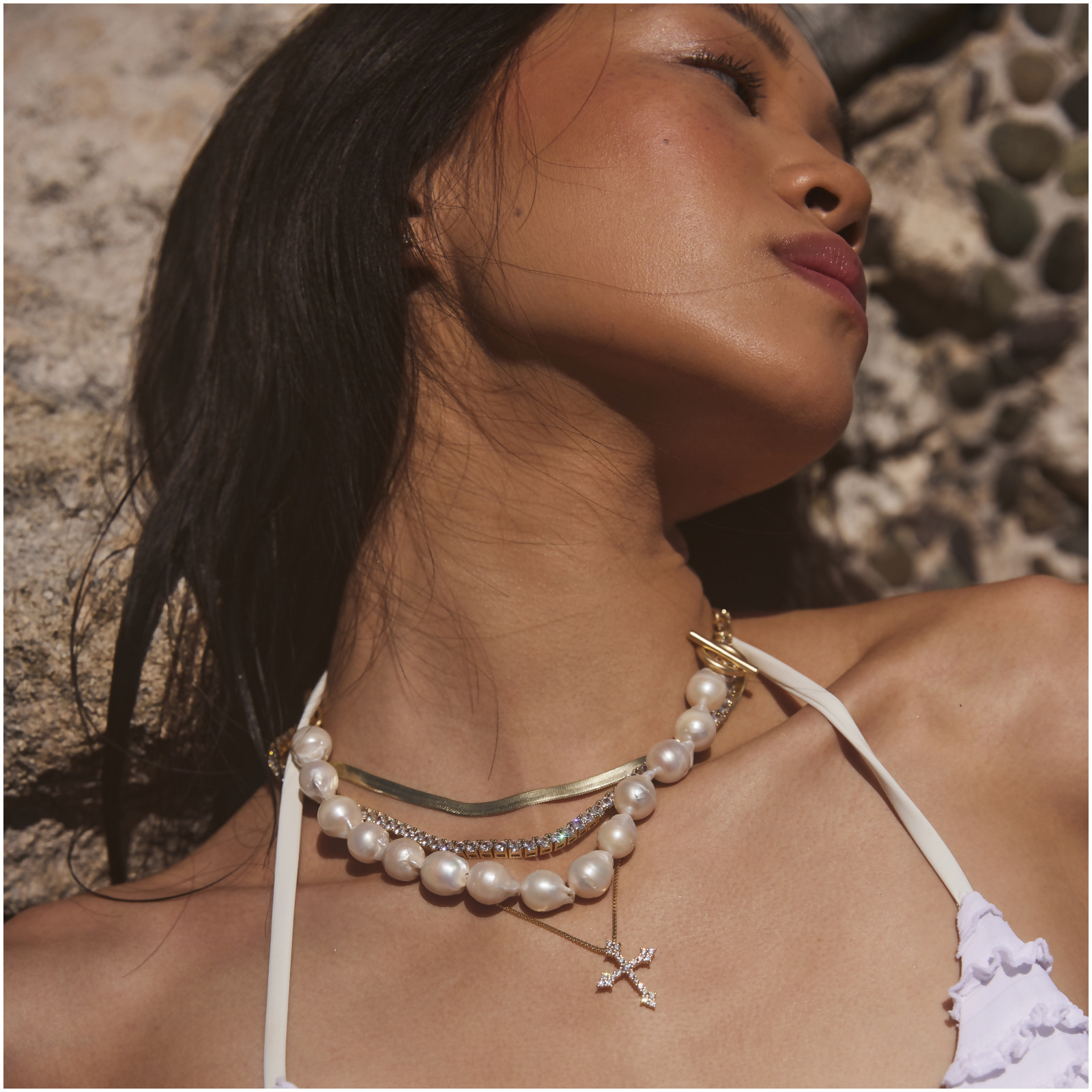 JANE – Freshwater Pearl and Paperclip Necklace