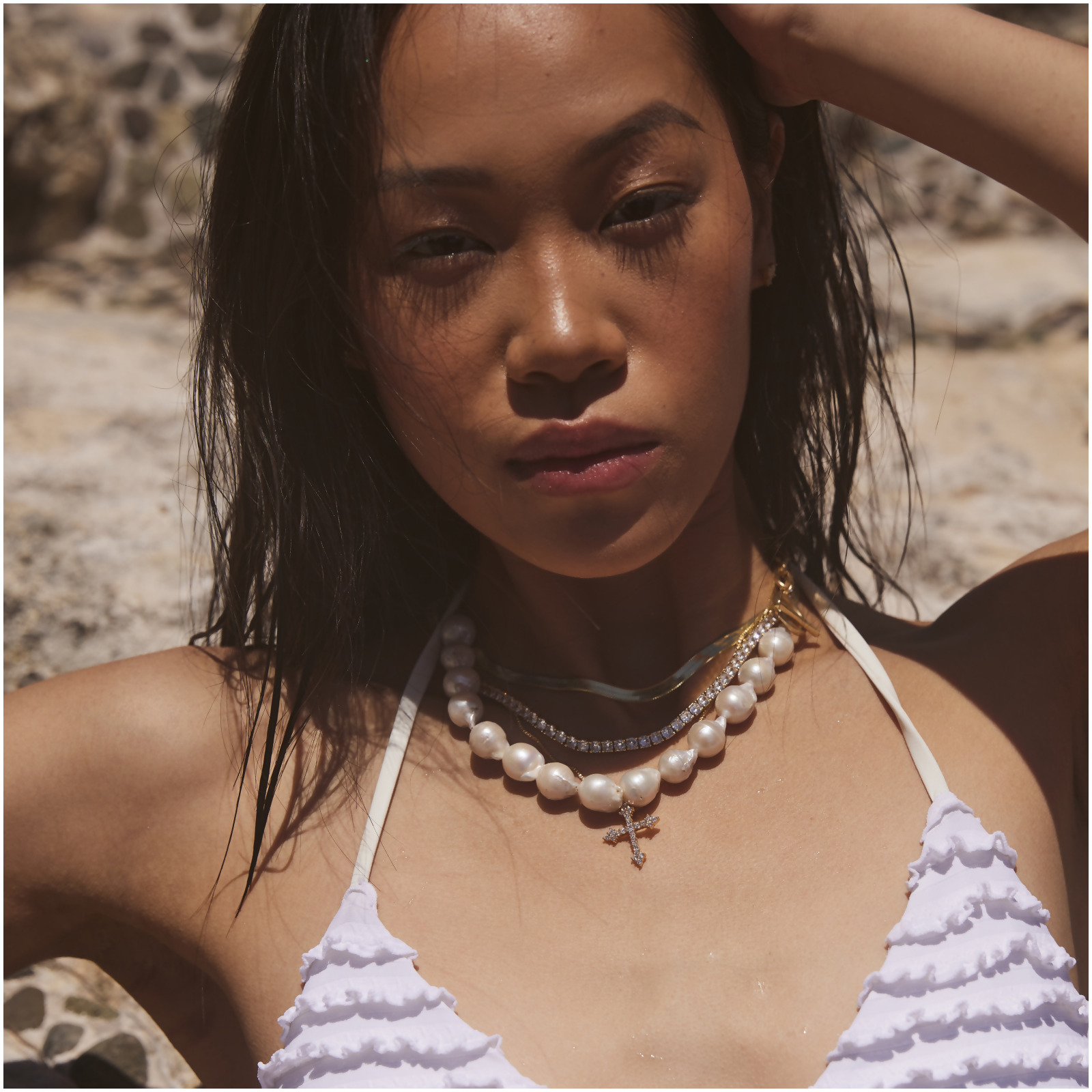 JANE – Freshwater Pearl and Paperclip Necklace
