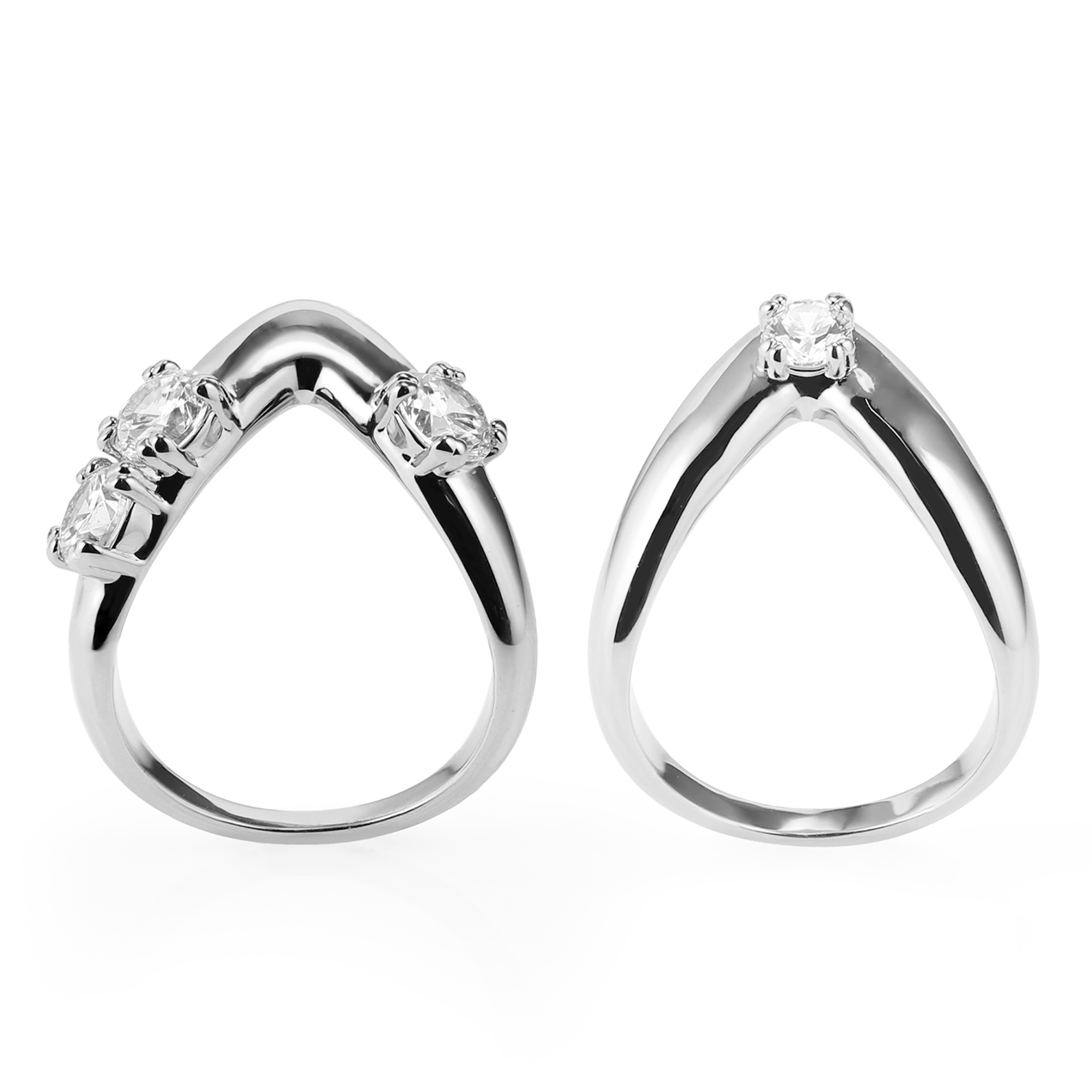LEXI – Prong Set V-Shaped Ring Duo