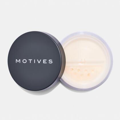 Motives&reg;清透柔焦蜜粉