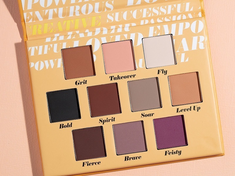 Motives® Paleta de Sombras Supermates