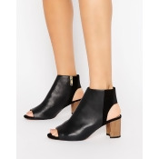 KG Bobbie Sandal - Black KG Bobbie Sandal - Black