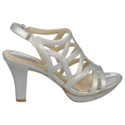 famous footwear naturalizer sandals