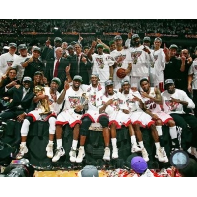 Photofile PFSAAOZ15601 The Miami Heat Celebrate Winning Game 5 of the 2012 NBA Finals Sports Photo - 10 x 8 