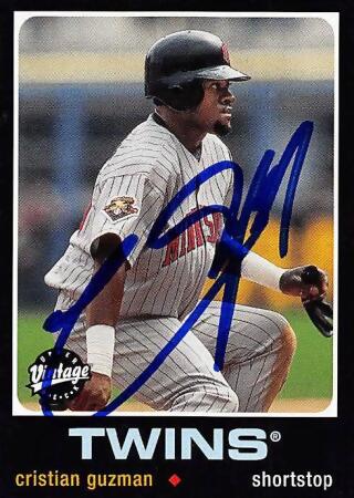 Christian Guzman autographed baseball card (Minnesota Twins) 2002