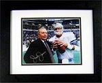 Autograph Warehouse 270946 8 x 10 in. Jerry Jones Autographed Matted & Framed No.SC2 Photo - Dallas Cowboys NFL Super Bowl Championship 