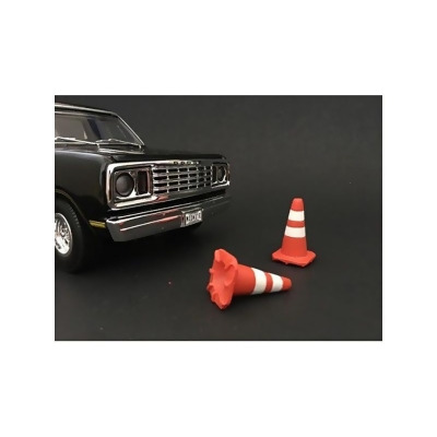 American Diorama 77532 Traffic Cones Accessory for 1 isto 24 Models - Set of 4 
