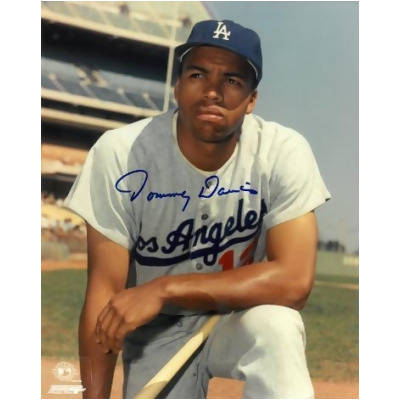Athlon Sports CTBL-028161 Tommy Davis Signed Los Angeles Dodgers 8 x 10 in. Photo - On Knee 