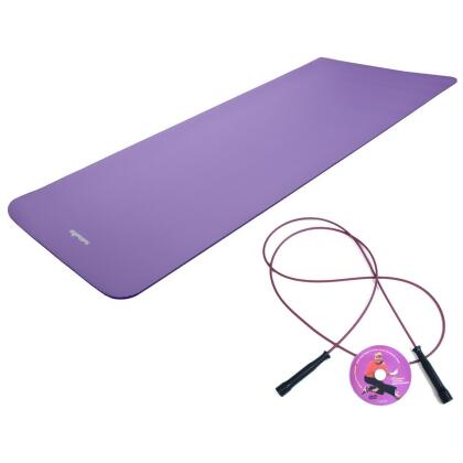 Sport lifestyle concept - yoga mat, jump rope and water bo…