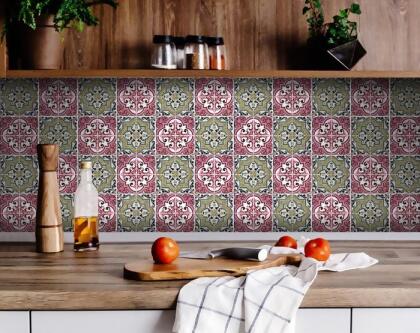 HomeRoots 400165 4 x 4 in. Vintage Cran & Green Peel & Stick Removable Tiles 