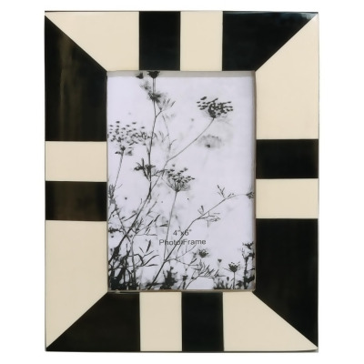 Sagebrook Home 16850 4 x 6 in. Resin Geometric Photo Frame, Black & White 