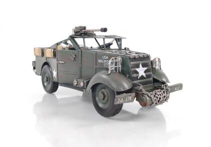 HomeRoots 401134 C1941 30 CWT Chevrolet 1533X2 Sculpture 
