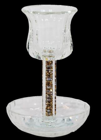 Schonfeld Collection 182889 6 in. Cup & 4.5 in. Tray Gold Filling with Square Leg Crystal Kiddush Cup 