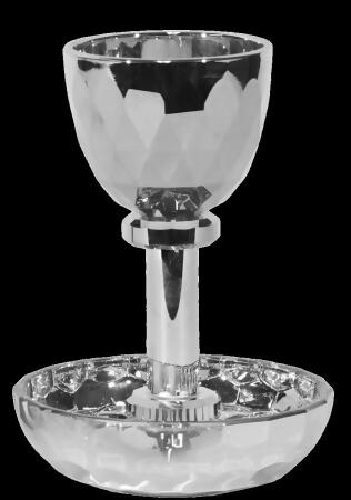 Schonfeld Collection 182905 5.5 in. Crystal Silver Kiddush Cup with Tray 