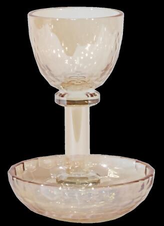 Schonfeld Collection 182904 5.5 in. Crystal Gold Kiddush Cup with Tray 