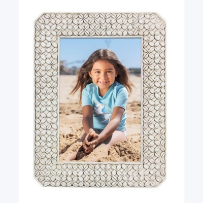 Youngs 62133 4 x 6 in. Resin Seashell Photo Frame 